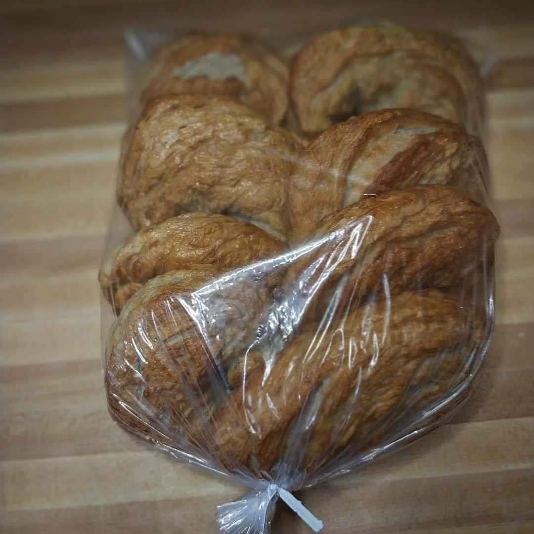 8 Count Croissant Rolls